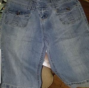 YMI SZ 9 long Shorts